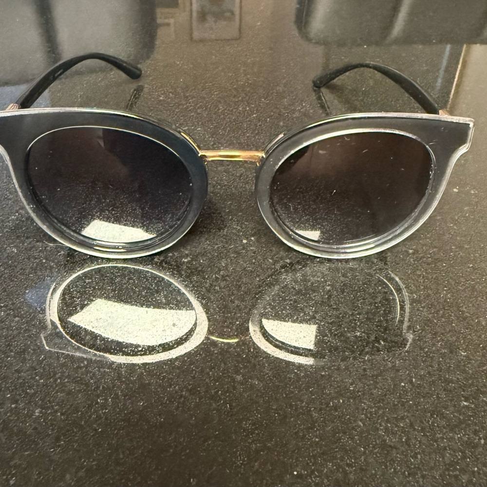 Dolce and Gabbana Sunglasses 🕶️